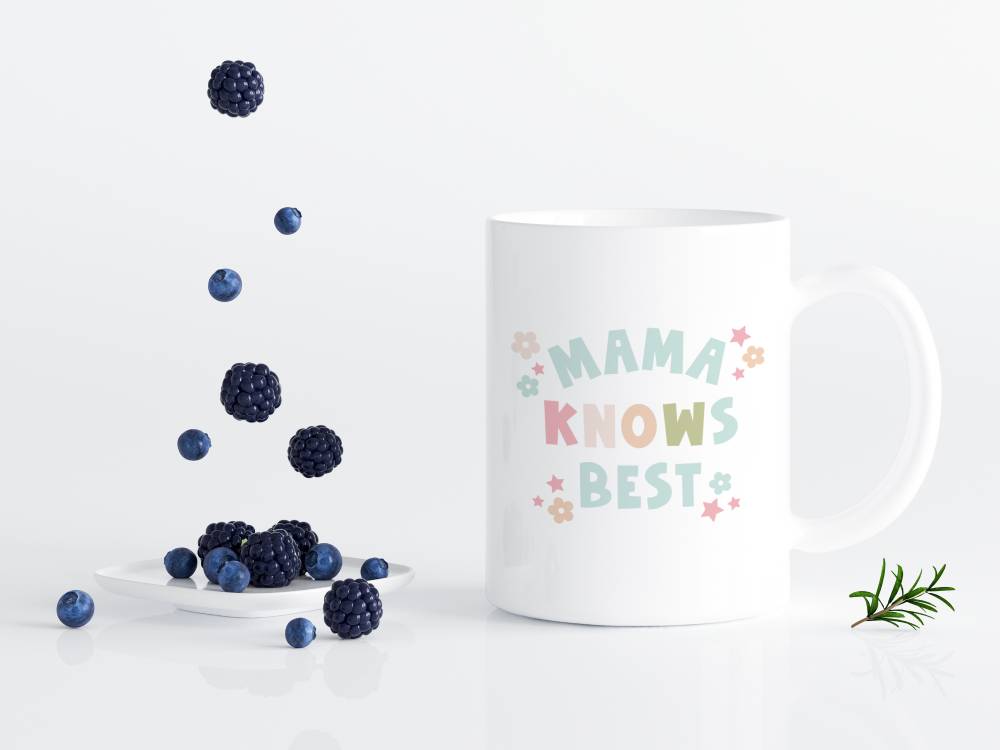 Mama Knows Best – A Fun & Adorable Mug for Moms!